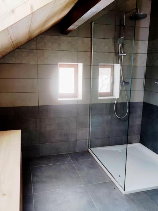 ג'רארדמר Gite Papillon 6 A14 Personnes - Jacuzzi מראה חיצוני תמונה