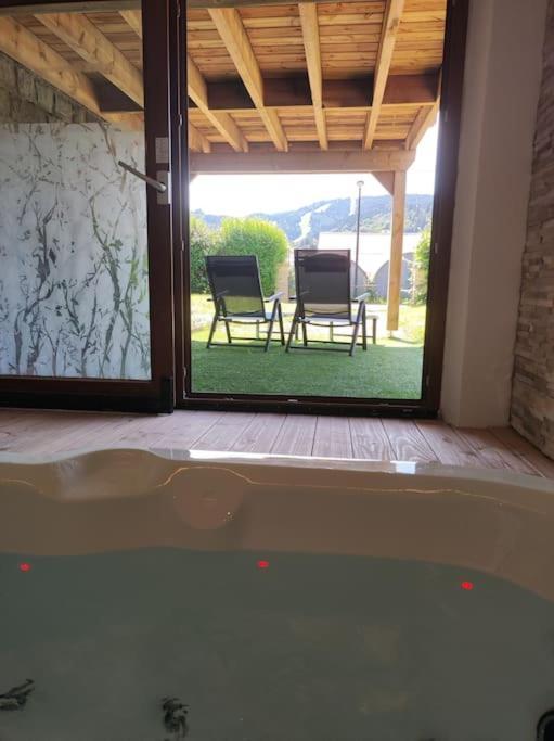 ג'רארדמר Gite Papillon 6 A14 Personnes - Jacuzzi מראה חיצוני תמונה